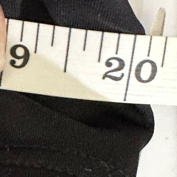 Speedo sz sm 1 piece swimsuit in black with aqua accent. Very nice suit - Picture 11 of 12